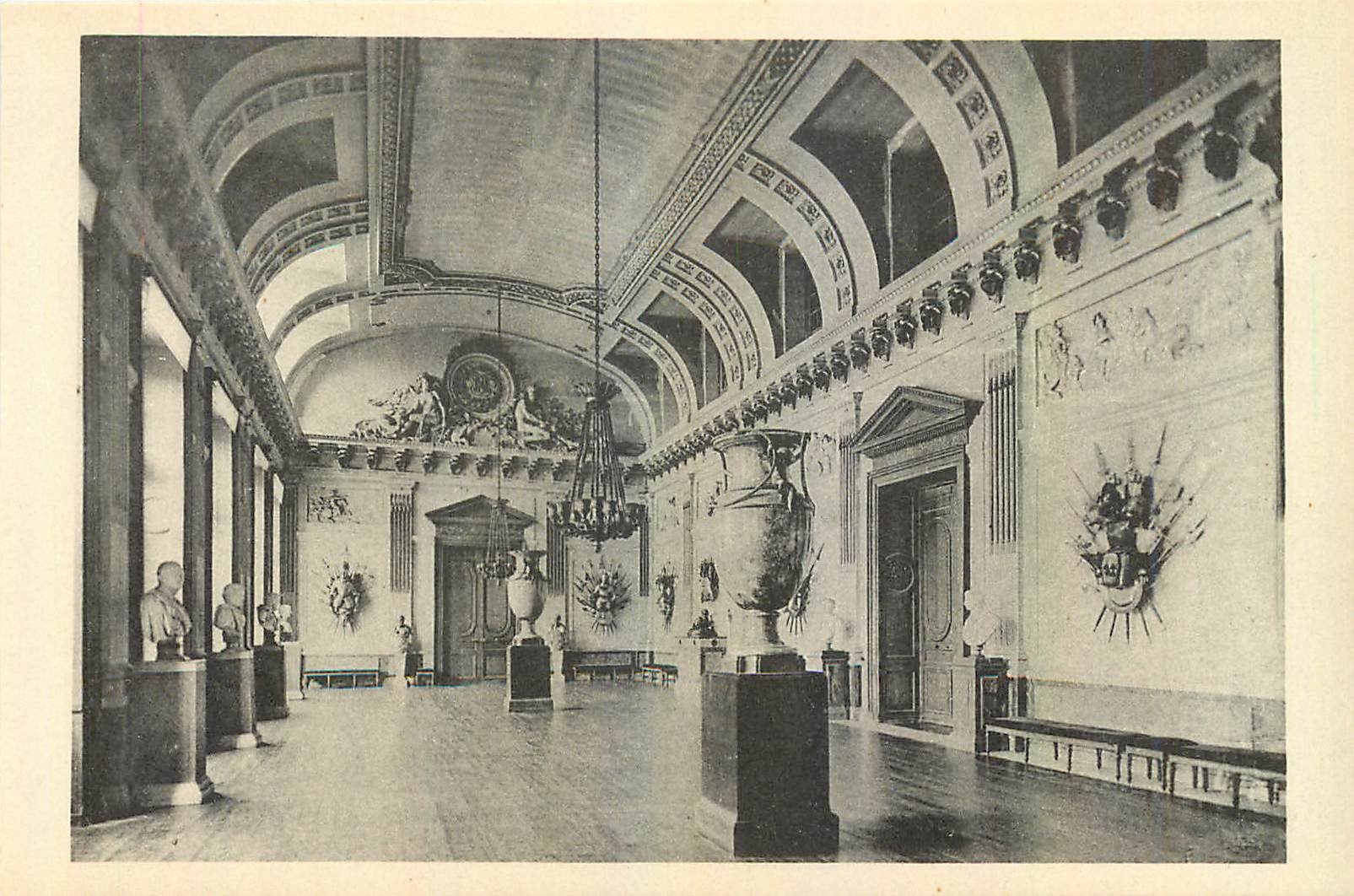 CPA Chateau de Compiegne Salle des Gardes 