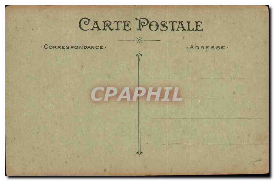 Bretagne- Une jolie bigoudenne de Plovan-CPA — Verso