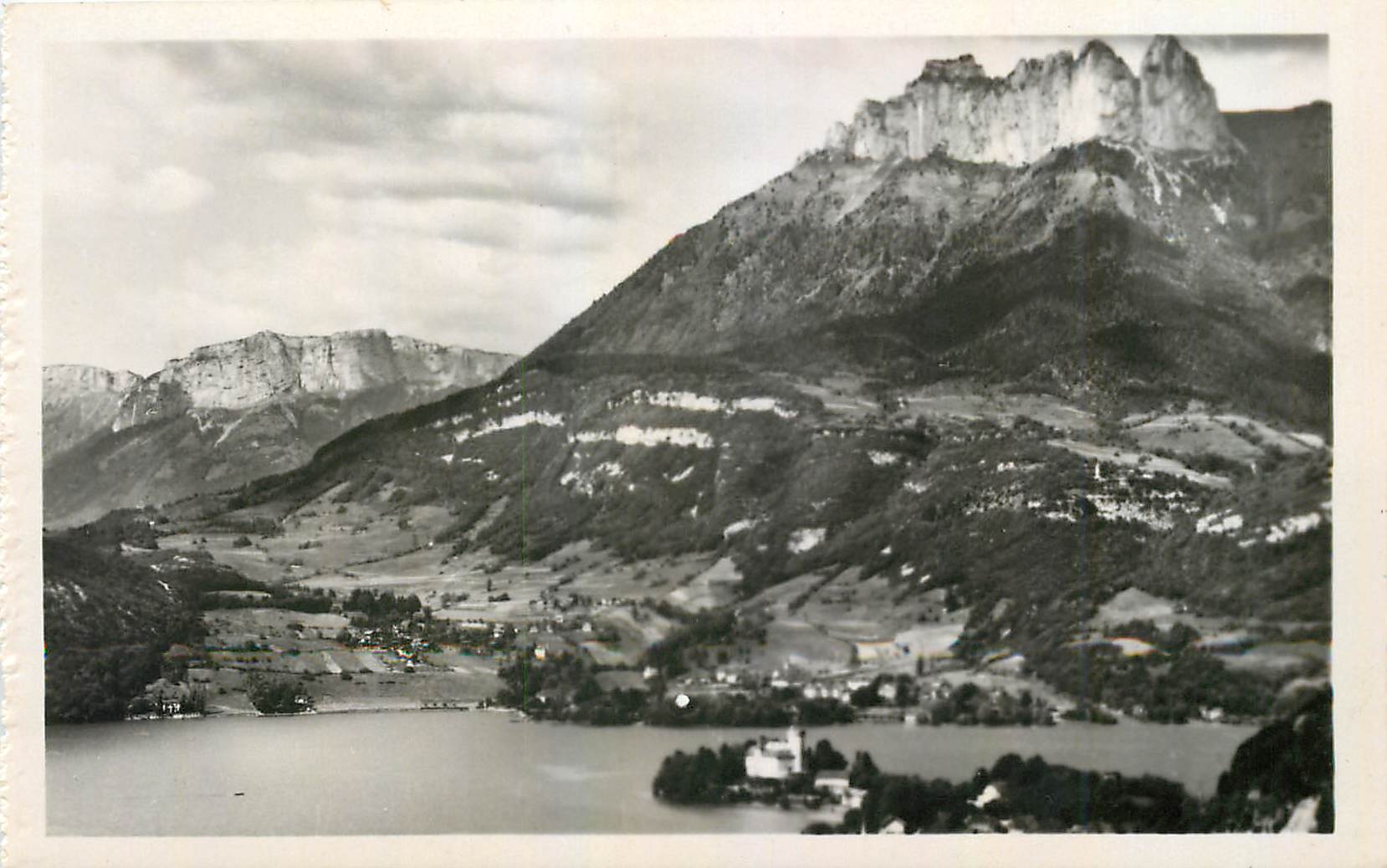 CPA Lac d'Annecy Duingt vue generale et Dent de Lanfon 