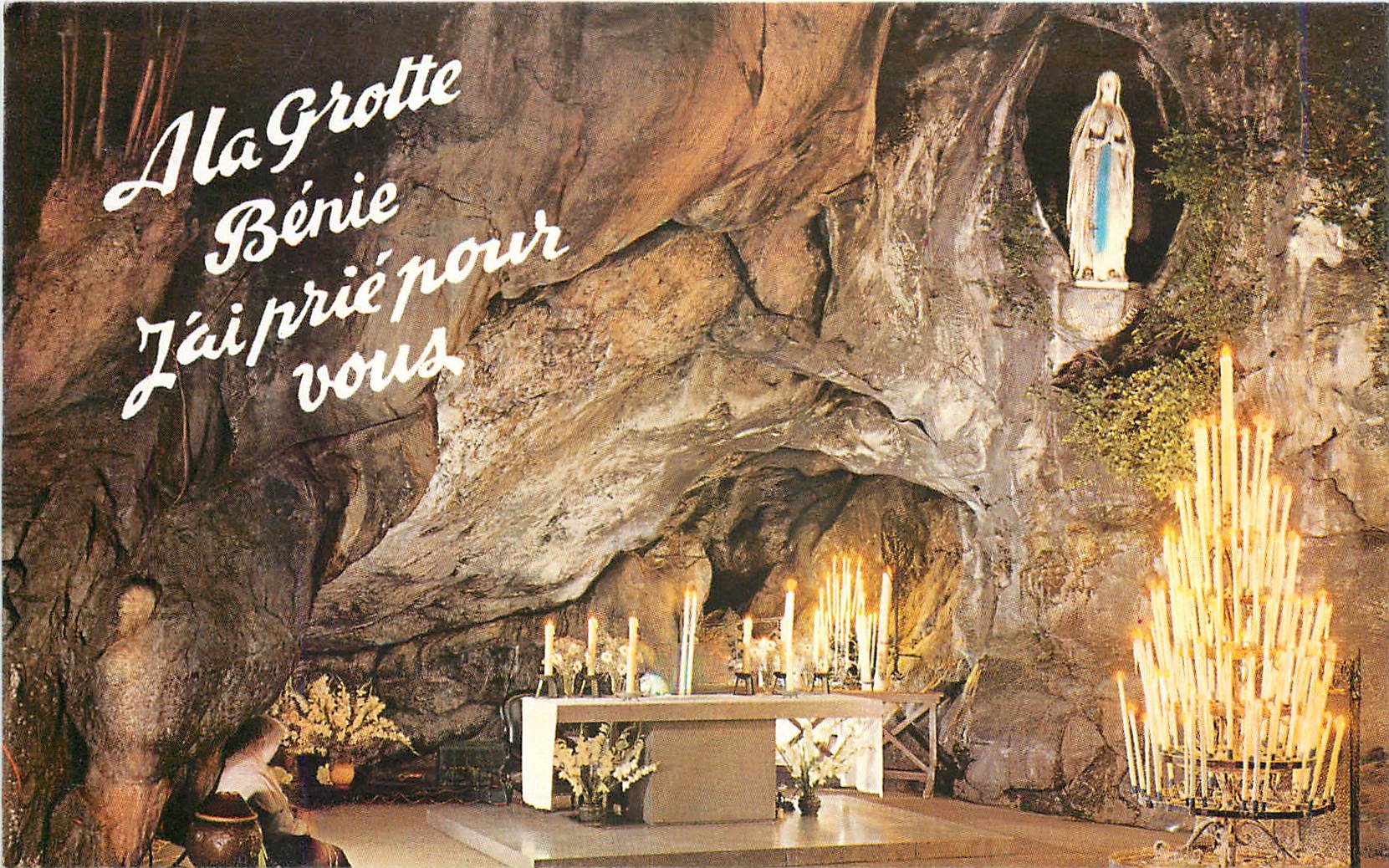 CPA Lourdes La Grotte Miraculeuse 