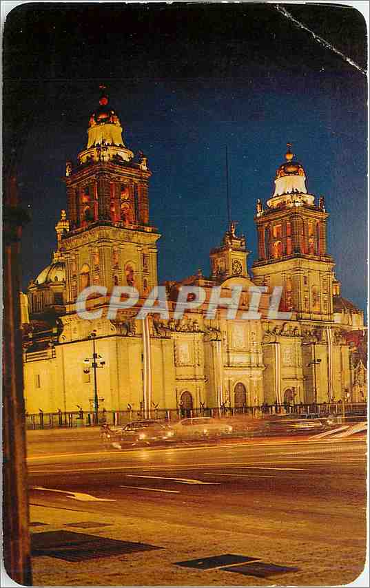 CPM Vista nocturna de la Catedral de Mexico 