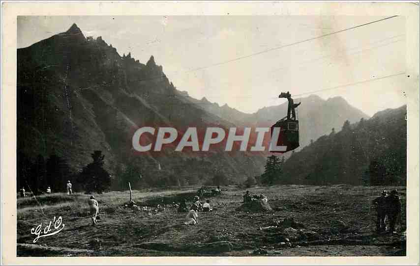 Téléphérique du Sancy — Vallée d'enfer — Photo E.L.G. c't. Olliergues (P.-de-D.)