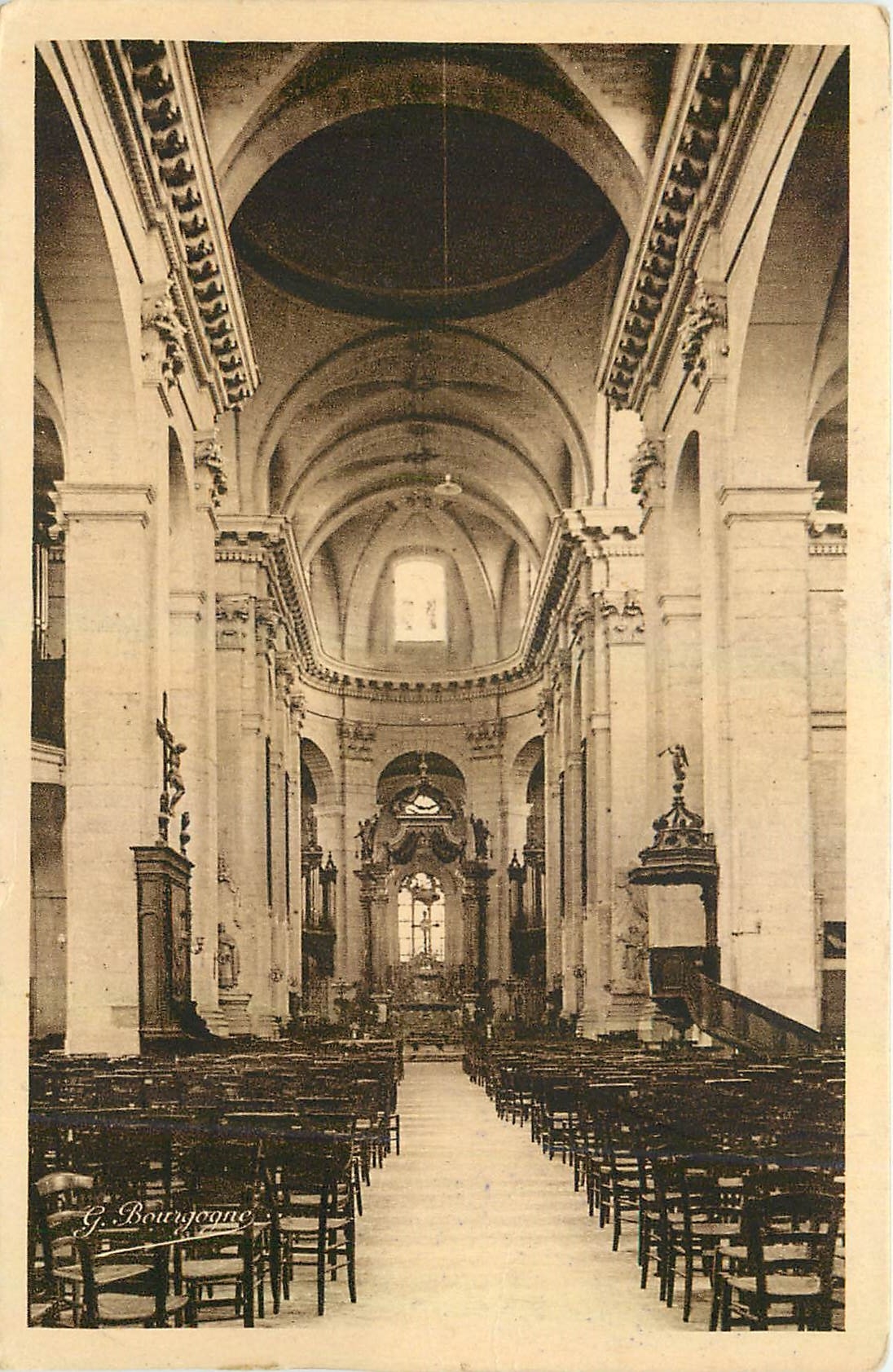 CPA Vitry le Francois Marne Interieur de la Cathedrale 
