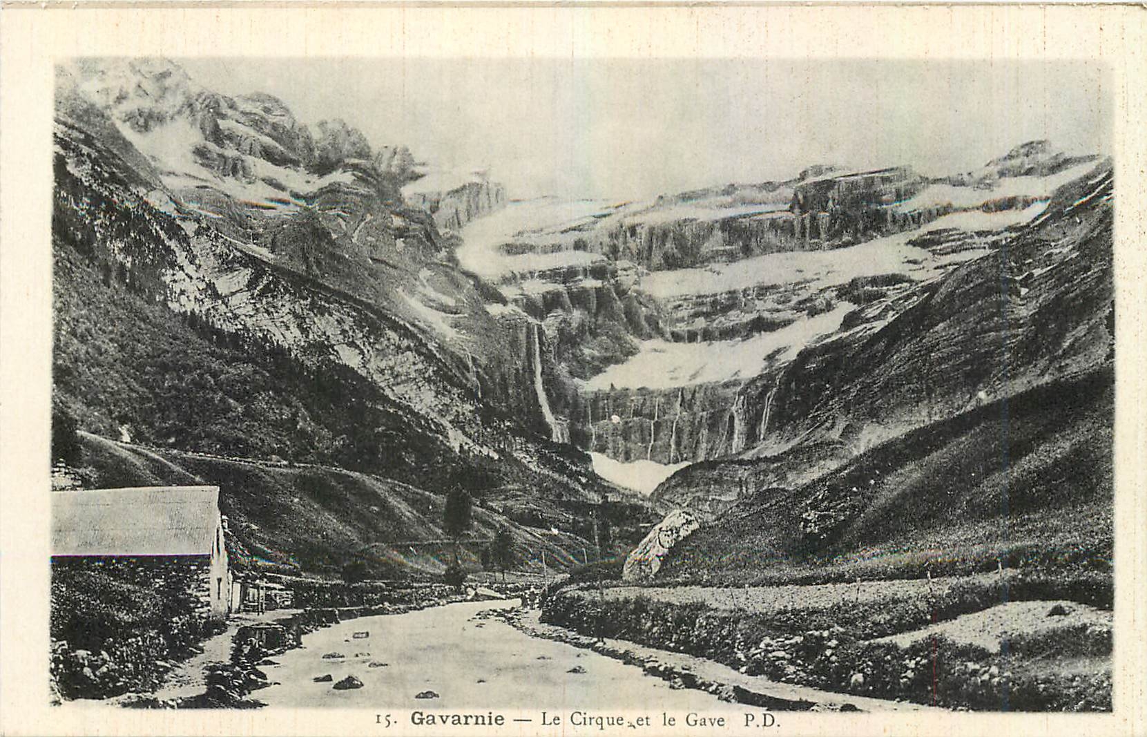 CPA Gavarnie Le Cirque et le Gave 