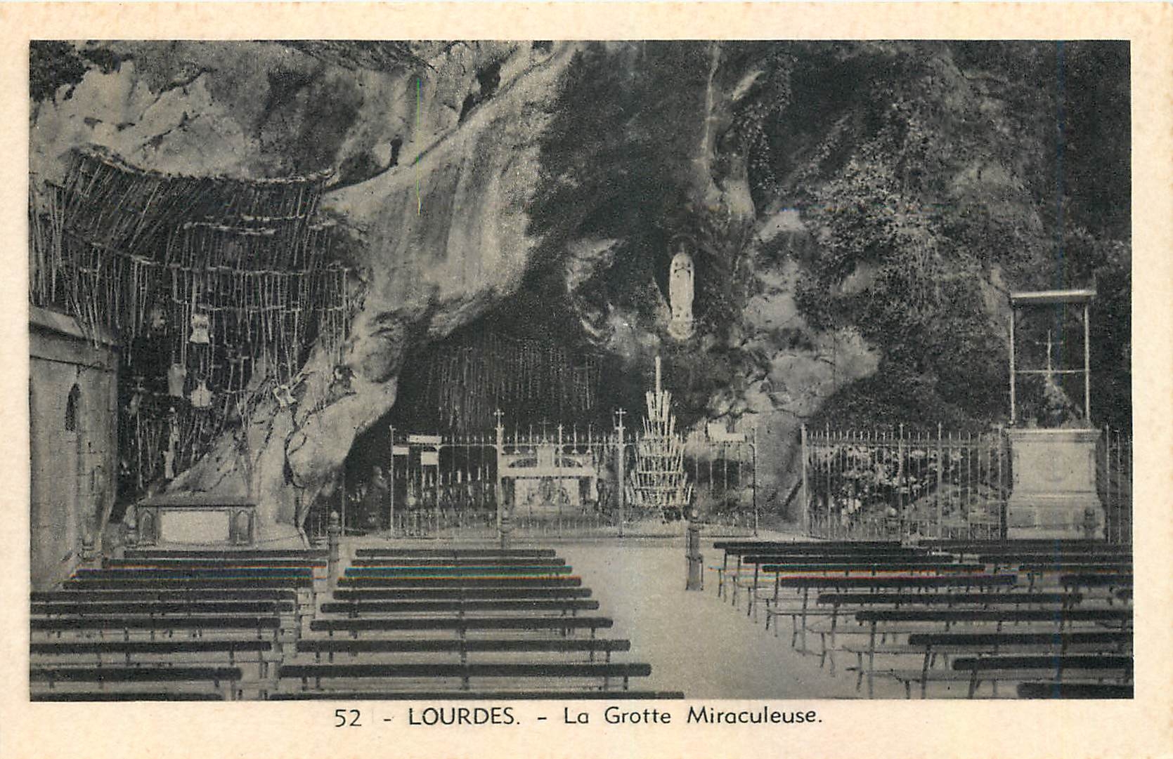 CPA Lourdes La Grotte Miraculeuse 