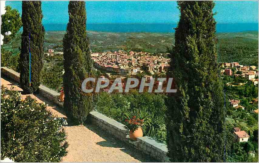 CPM Cote d'Azur Vence la Jolie Vue generale au fond la Mediterranee 