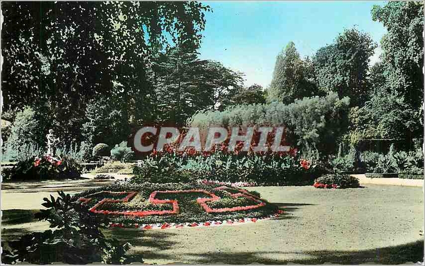 CPM Dijon Cote d'Or Les Jardins de l'Arquebuse 