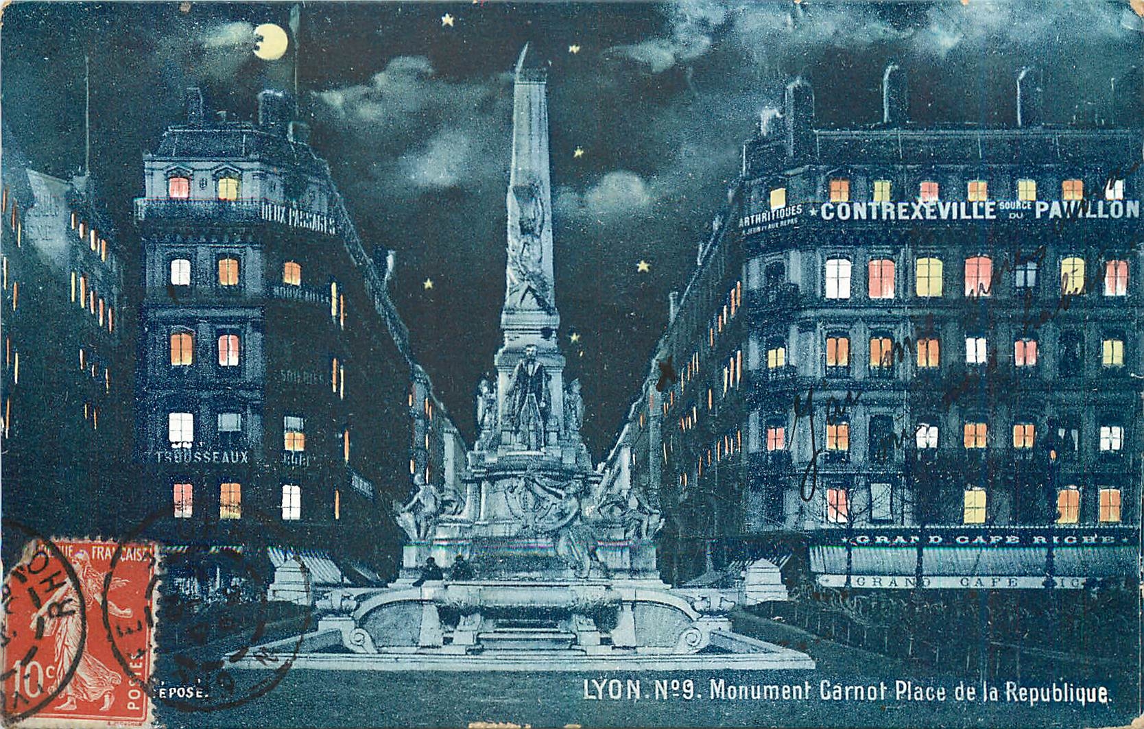 CPA Lyon Monument Carnot Place de la Republique 