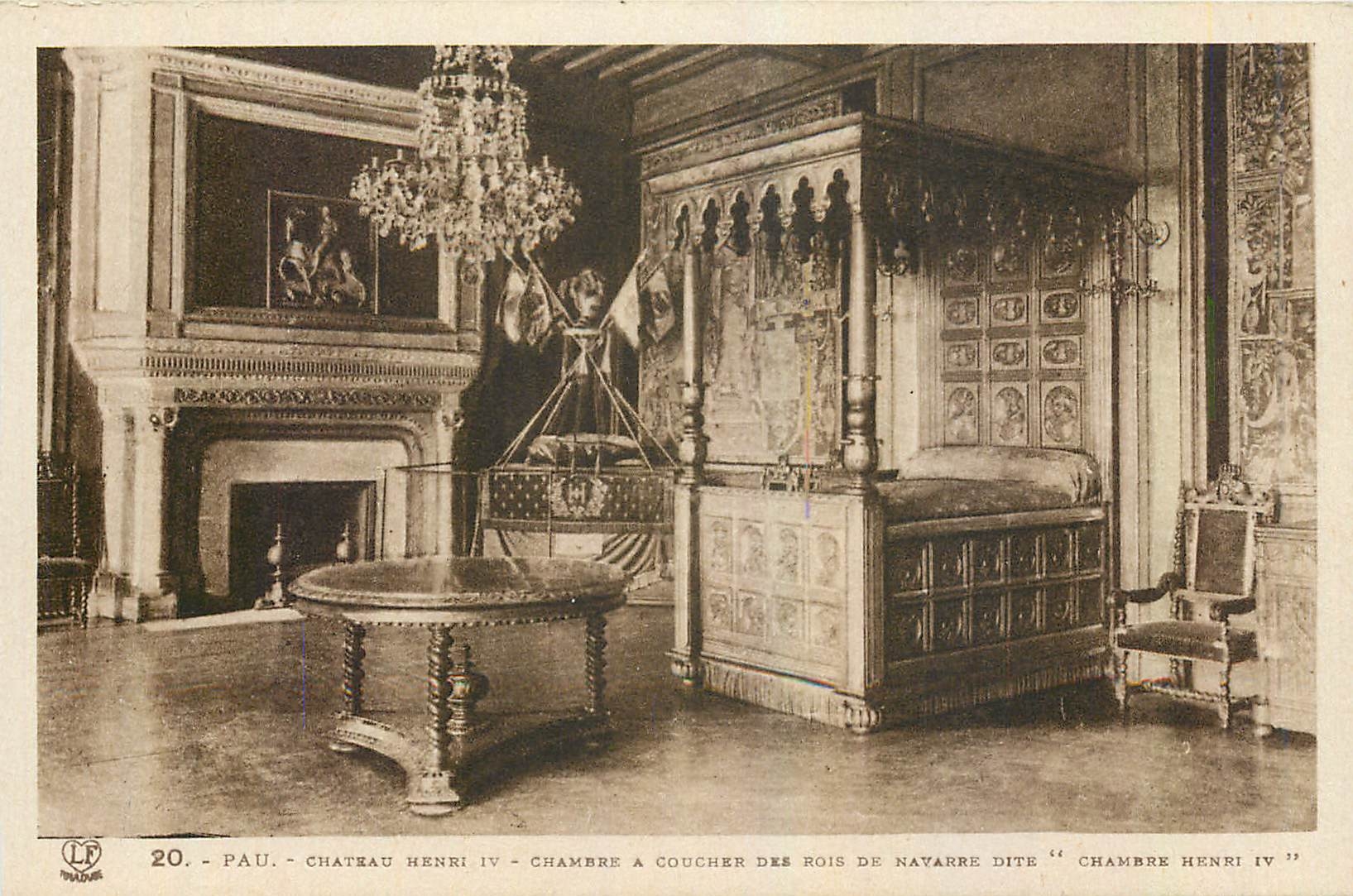 CPA Pau Chateau Henri IV Chambre a coucher des Rois de Navarre dite Chambre Henri IV 