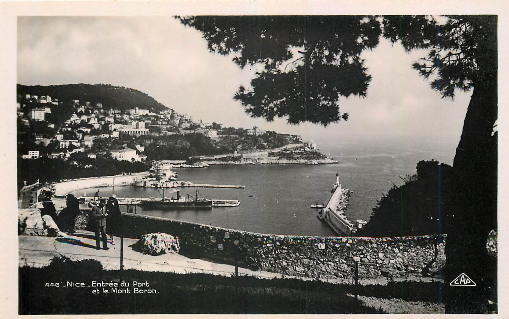 CPA Nice Entree du Port et le Mont Boron 