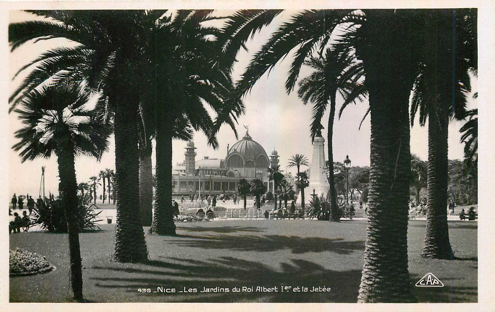 CPA Nice Les Jardins du Roi Albert 1st et la Jetee 