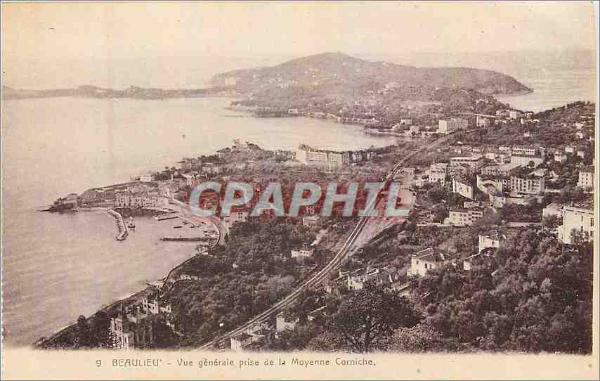CPA Beaulieu Vue generale prise de la Mayenne Corniche 