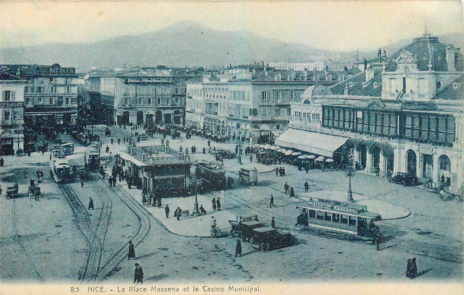 CPA Nice La Place Massena et le Casino Municipal Tramway