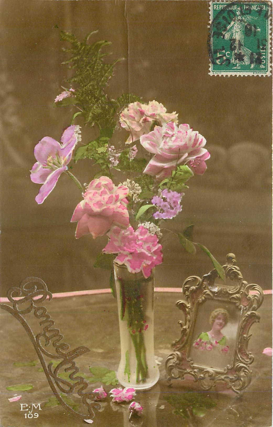 CPA Bonne Annee Fleurs