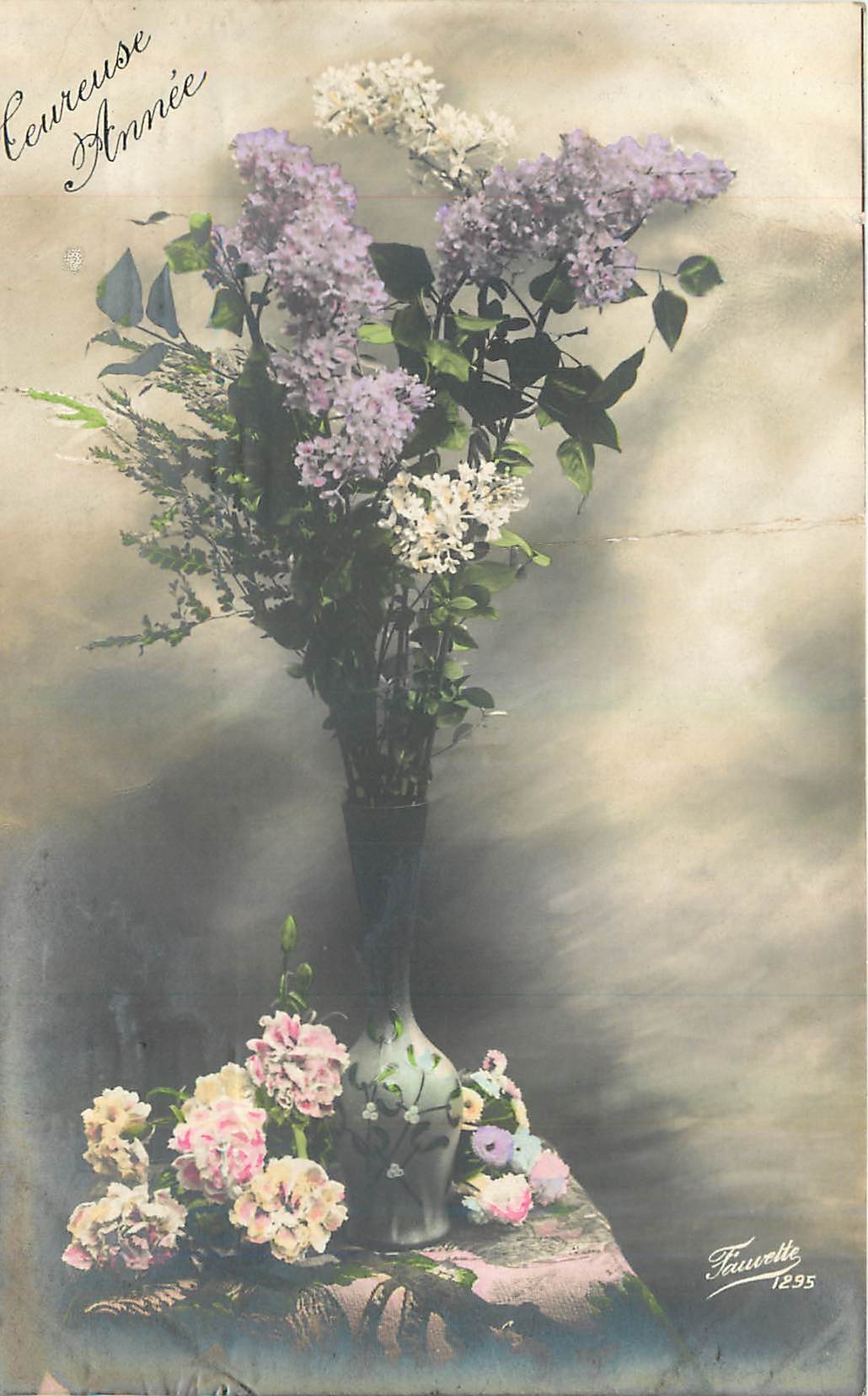CPA Heureuse Annee Fleurs