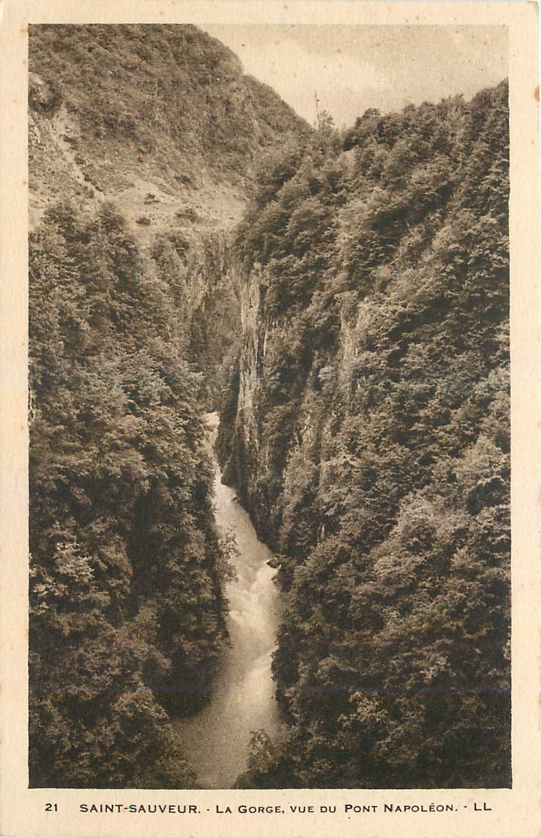 Saint-Sauveur — La Gorge, vue du Pont Napoléon — LL, n°21