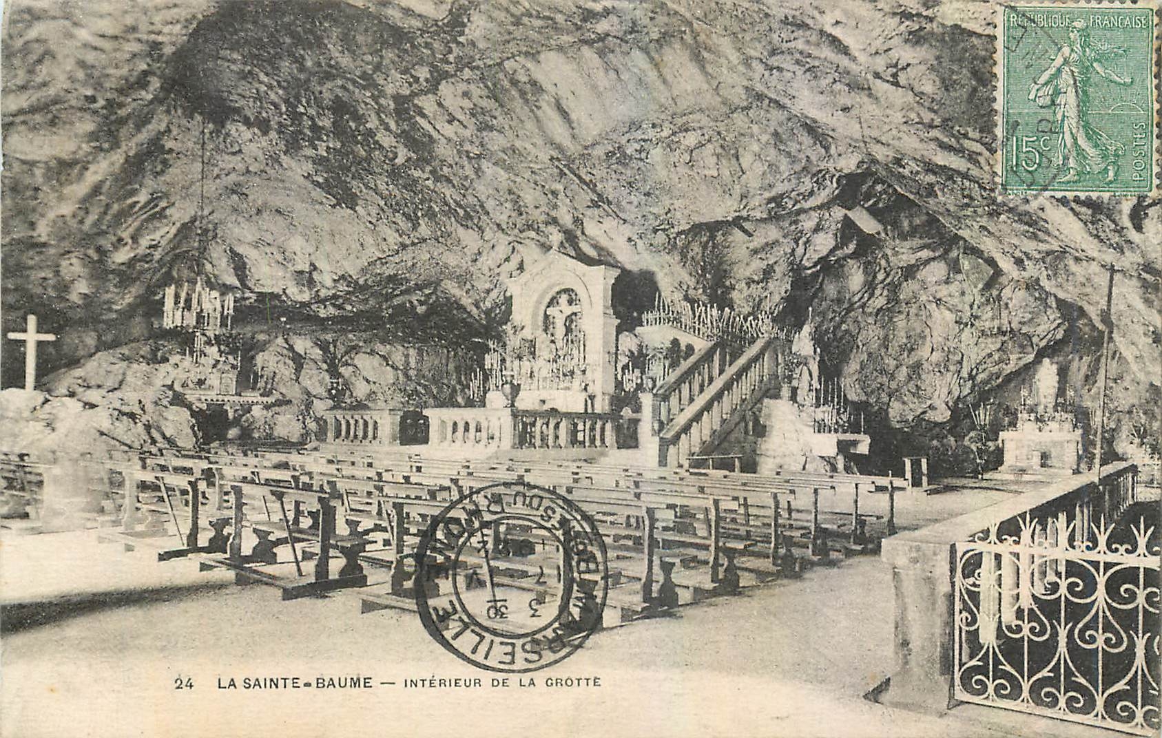 CPA La Sainte Baume Interieur de la Grotte 