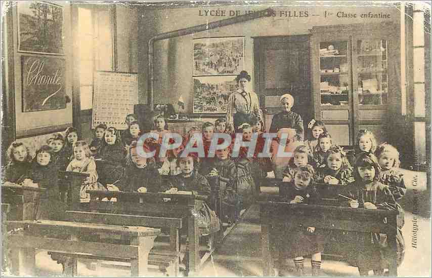 REPRO Lycee de Filles 1st Classe enfantine 