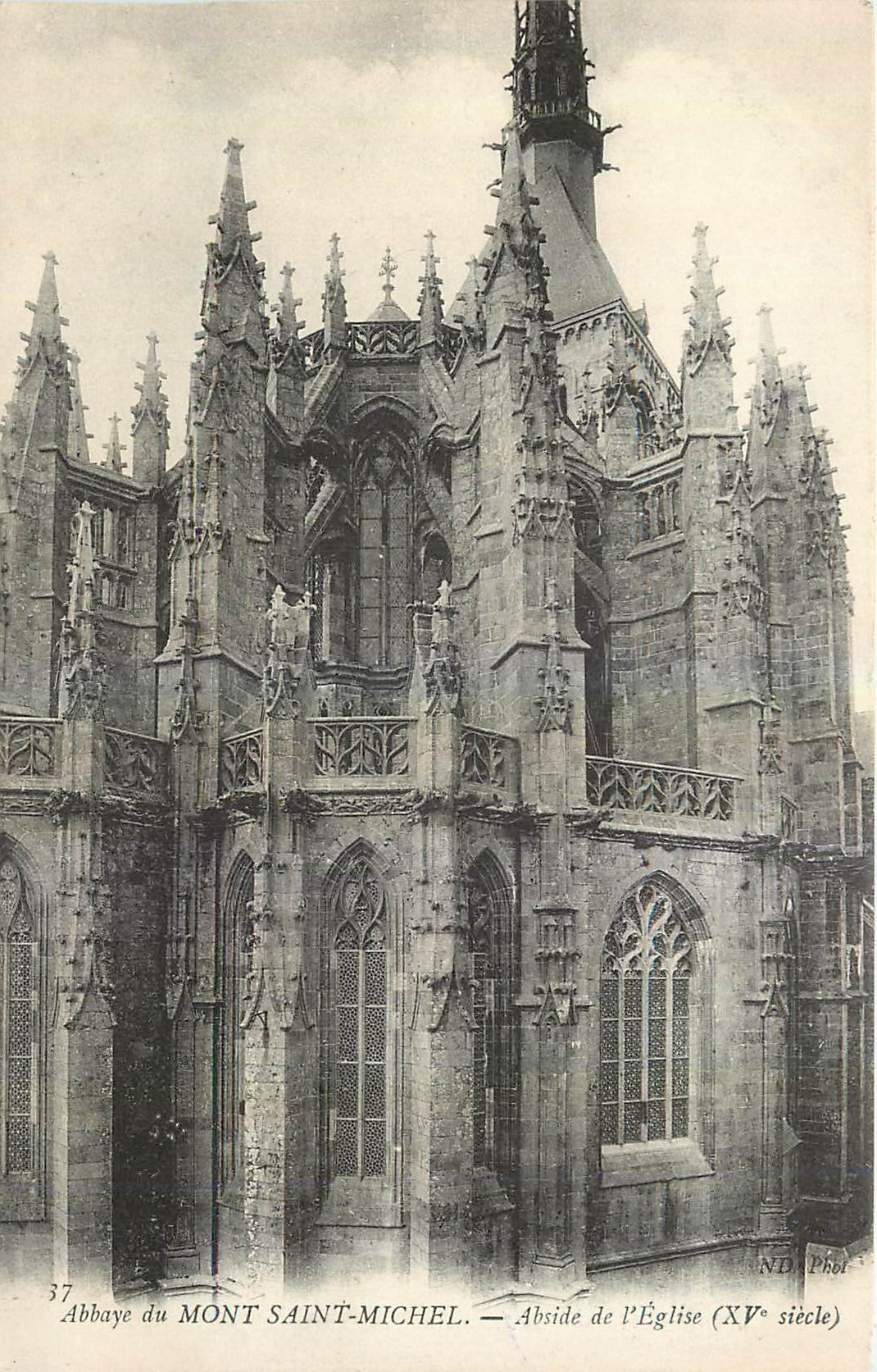 Abbaye du MONT SAINT-MICHEL — Abside de l'Église (XVe siècle) — ND Phot