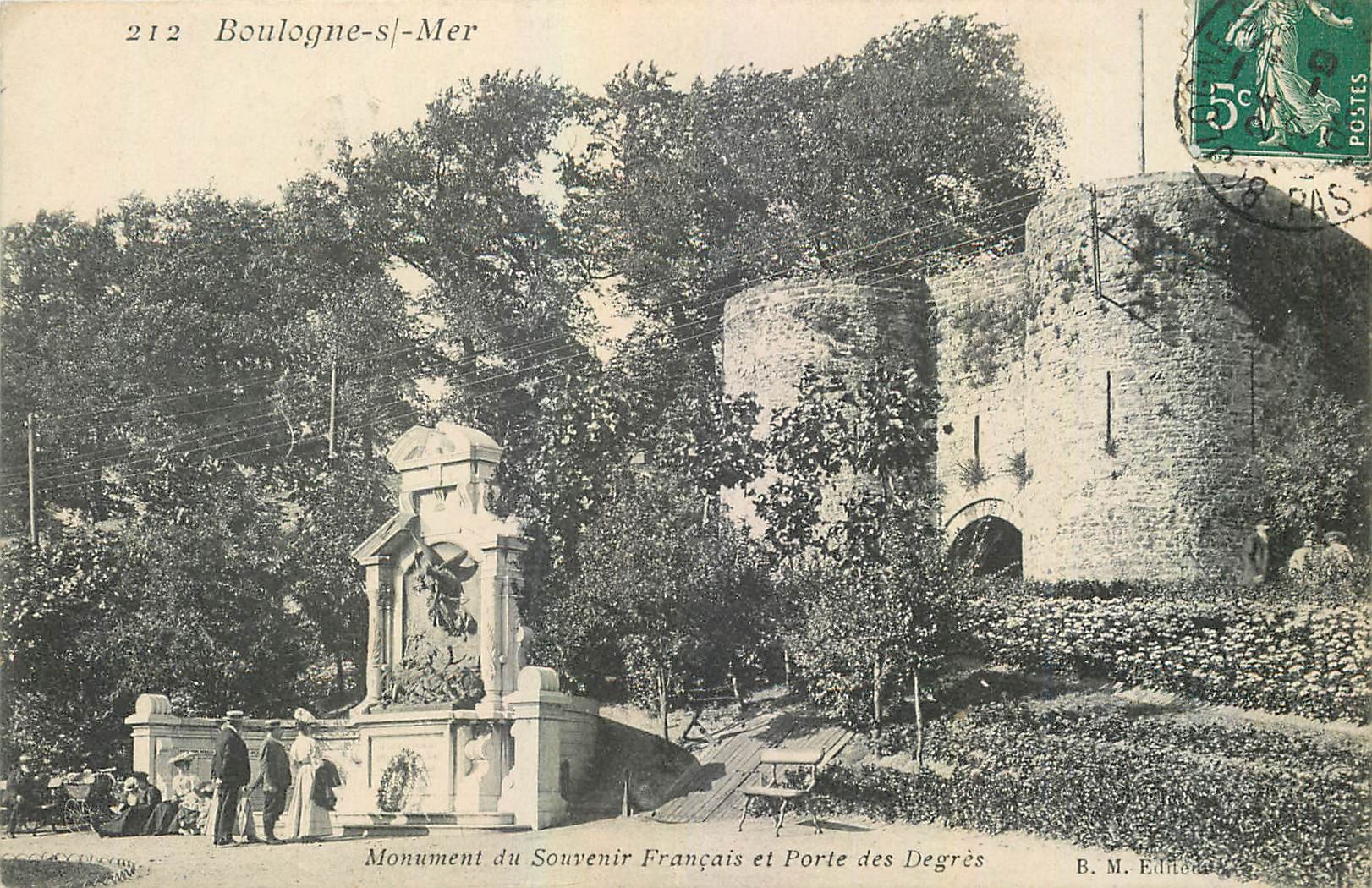 Boulogne-sur-Mer — Denkmal des französischen Gedenkens und Tor der Grade — B. M. Verlag