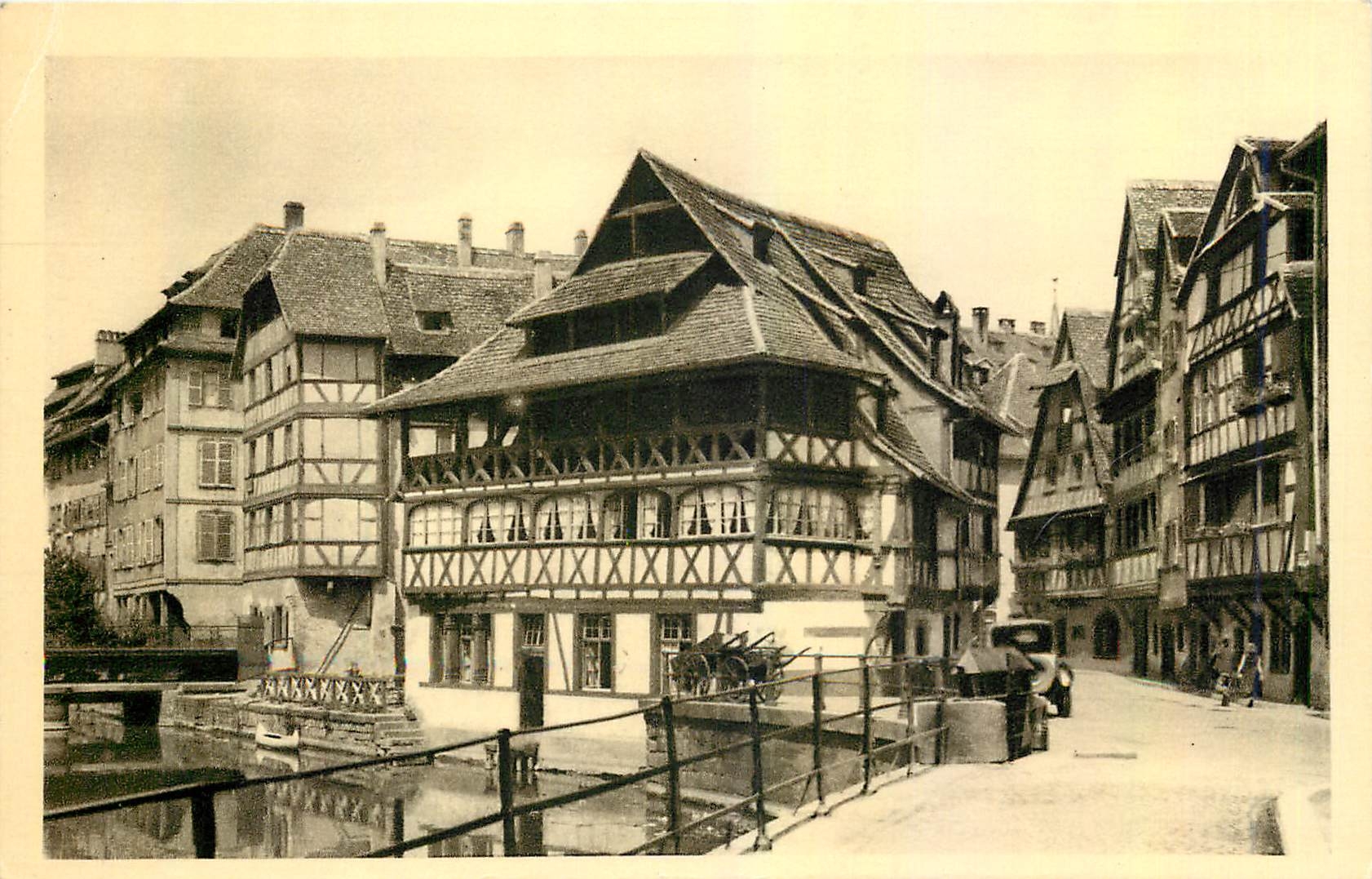 CPA Strasbourg Le vieux Strasbourg 