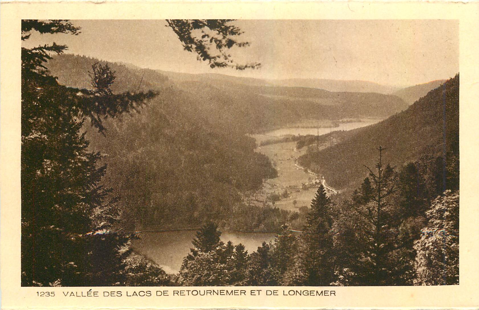 Vallée des lacs de Retournemer et de Longemer — vue panoramique — série 1235, éditée par Braun & Cie, Dornach