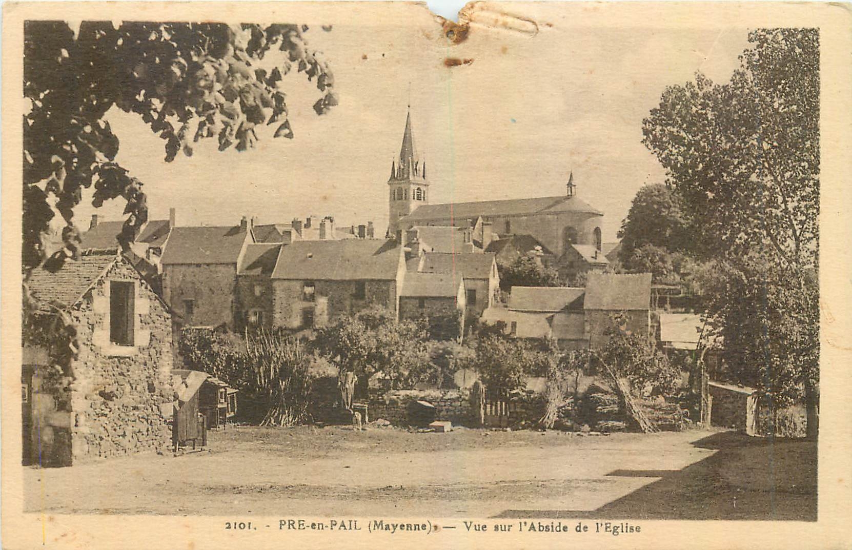 CPA Pre en Pail Mayenne Vue sur l'Abside de l'Eglise 