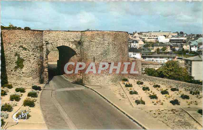 CPM Saint Lo Manche Remparts Porte Dollee 