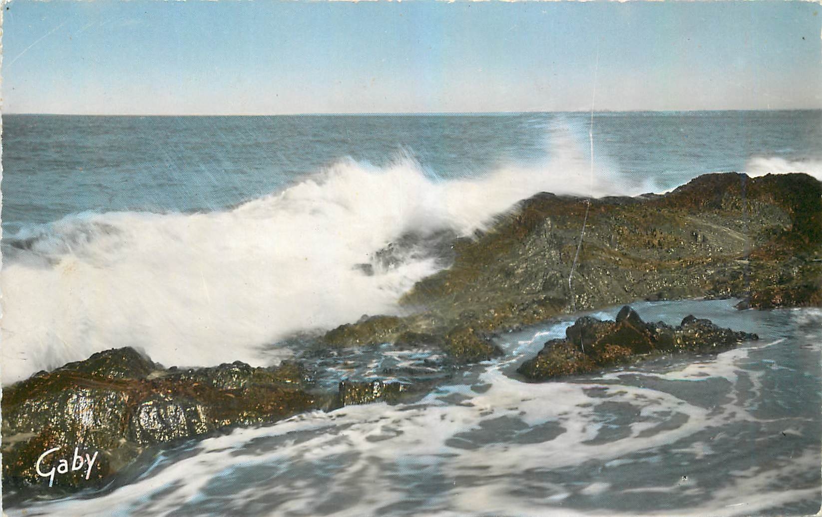 Wellenwirkung an der Pointe du Lude — Carolles-Edenville (Manche) — Éditions Gaby
