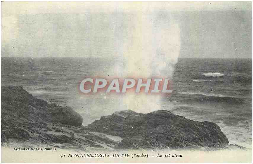 CPA St Gilles Croix de Vie Vendee Le Jet d'eau 