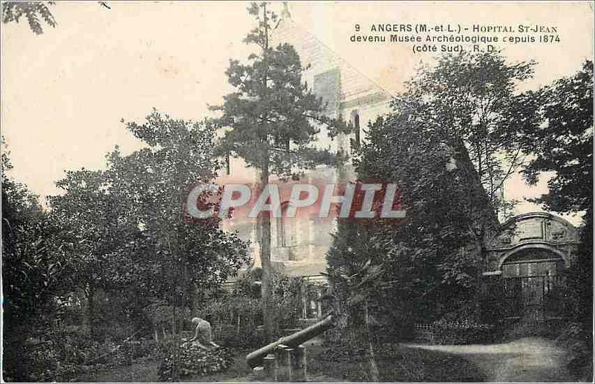 CPA Angers M et L Hopital St Jean devenu Musee Archeologique depuis 1874 