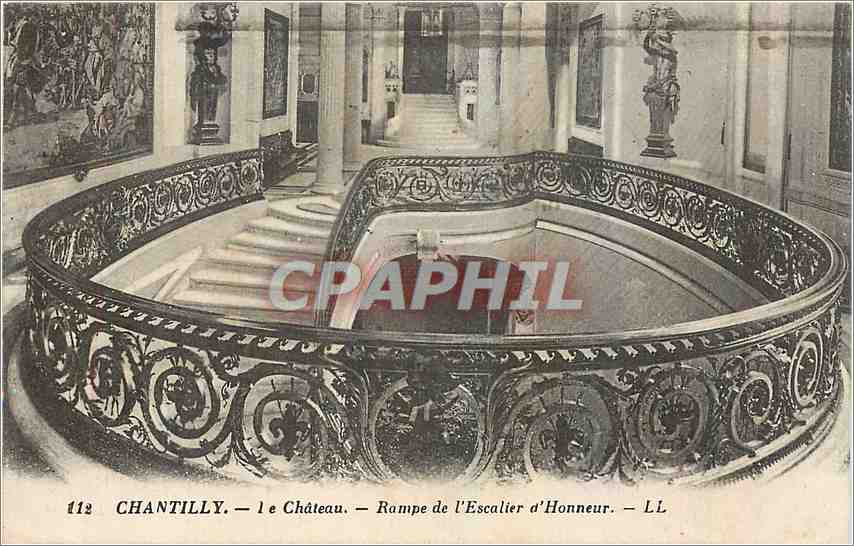 Chantilly — Château — Rampe de l'Escalier d'Honneur — LL