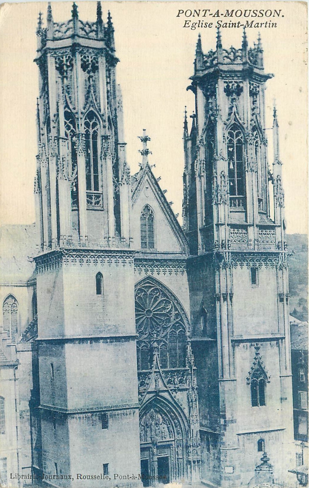 CPA Pont a Mousson Eglise Saint Martin 