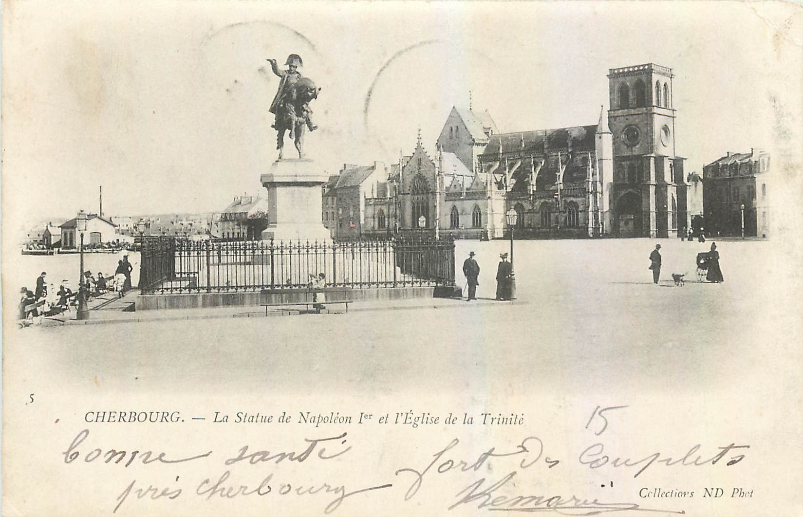 Cherbourg — La Statue de Napoléon Ier et l'Église de la Trinité — Collections ND Phot