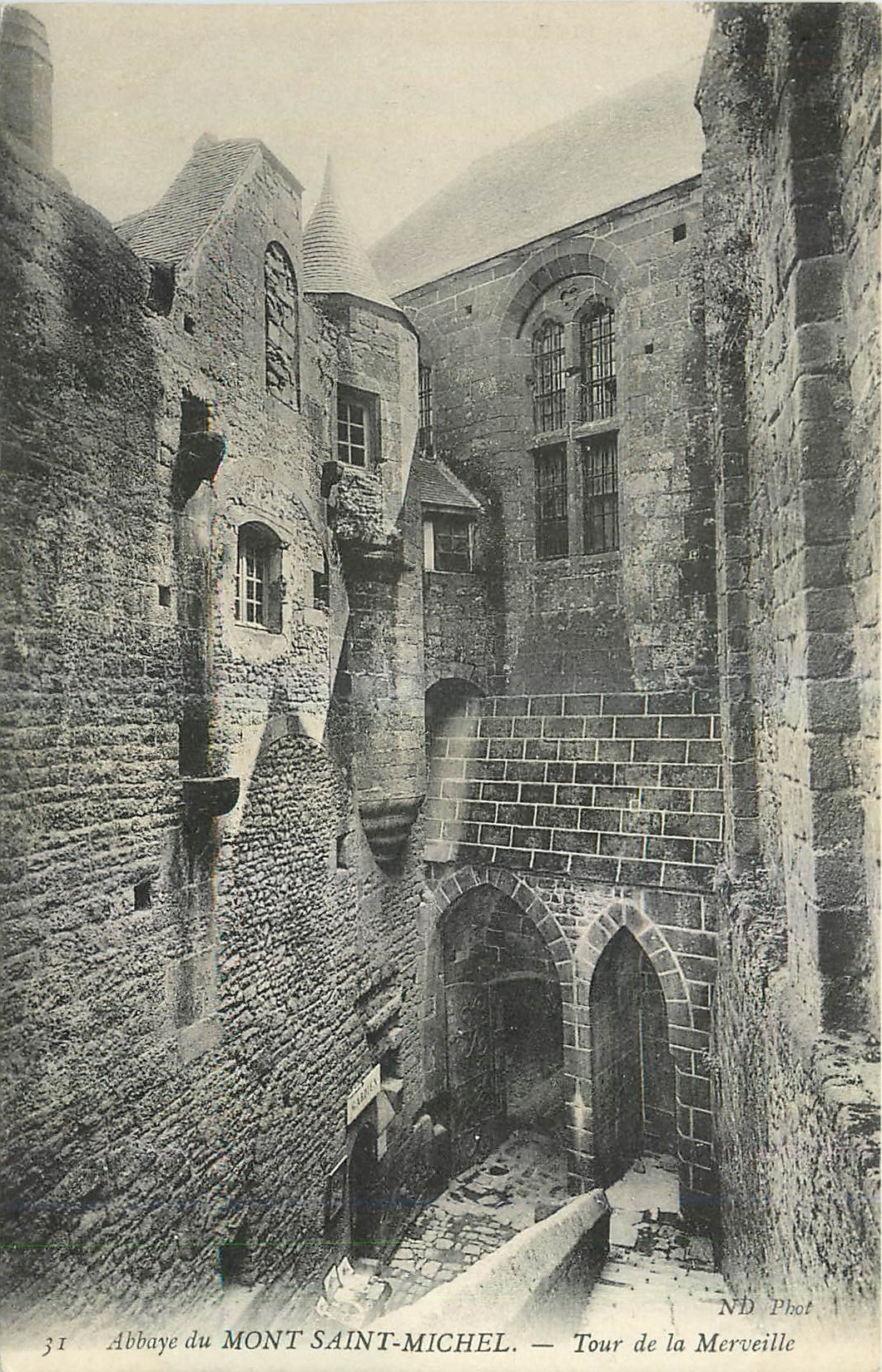 CPA Abbaye du Mont Saint Michel Tour de la Merveille 
