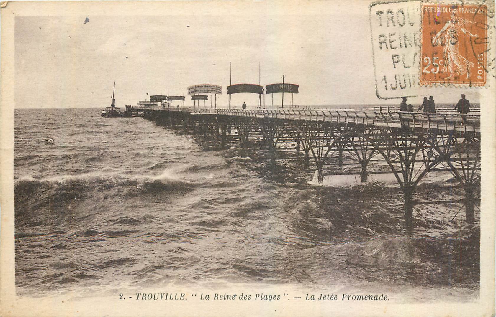 Trouville, "La Reine des Plages" — La Jetée Promenade — G. Arnaud, editore