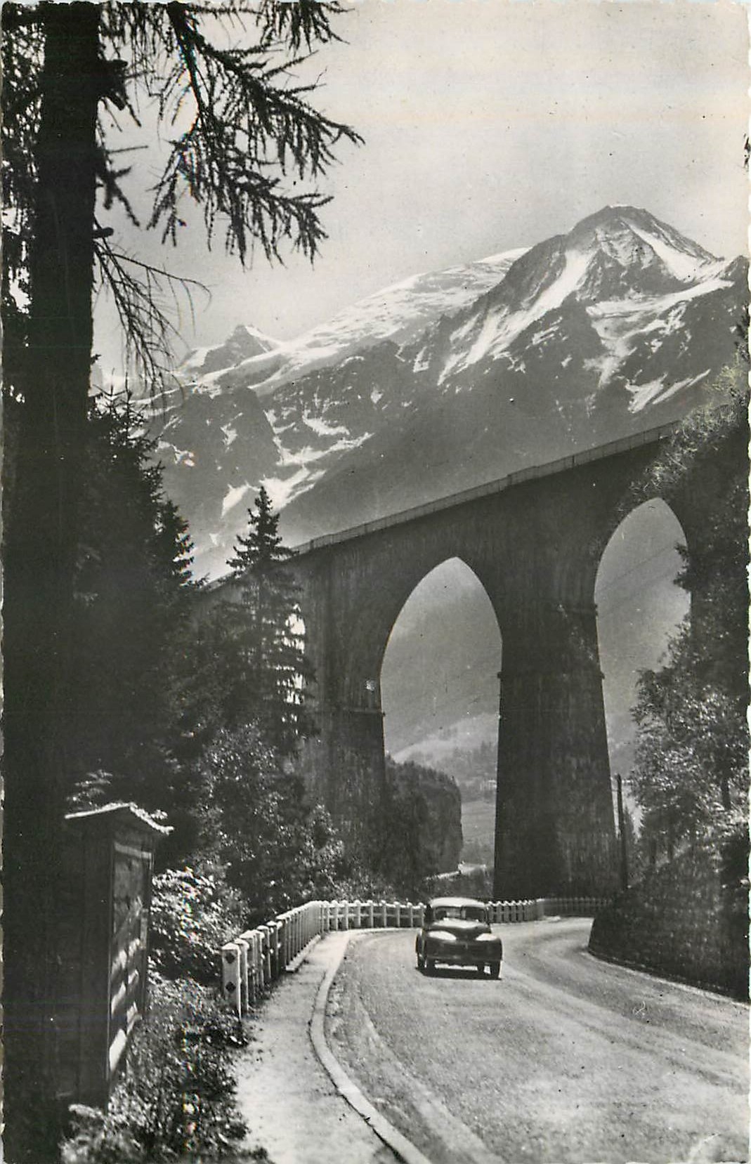 CPM Route du Fayet a Chamonix 