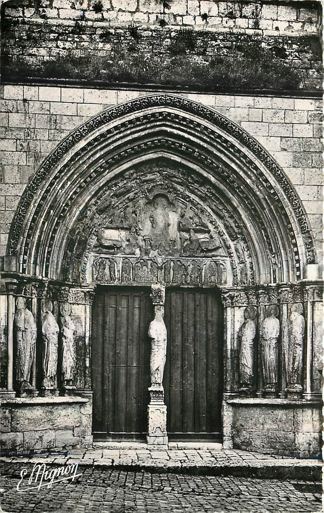 CPM Donnemarie en Montois S et M Eglise Portail Principal 