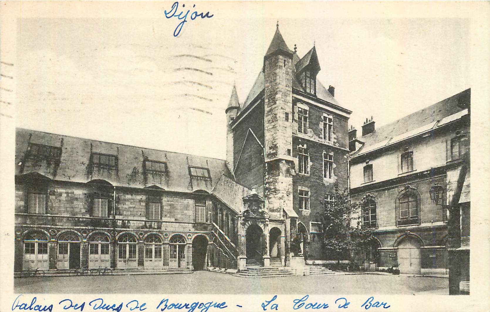 CPA Dijon Palais des Ducs de Bourgogne La Tour de Bar 