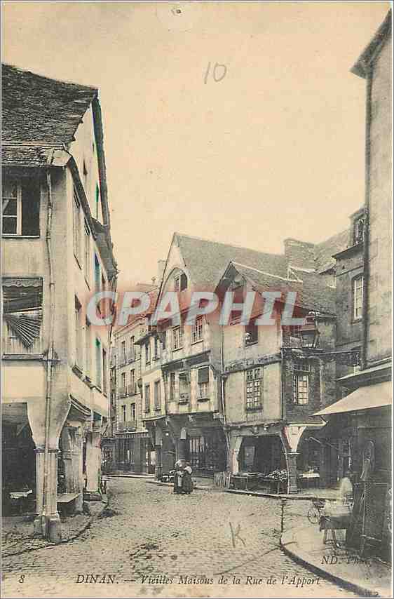Dinan — Vieilles Maisons de la Rue de l'Appport — ND. Pha.
