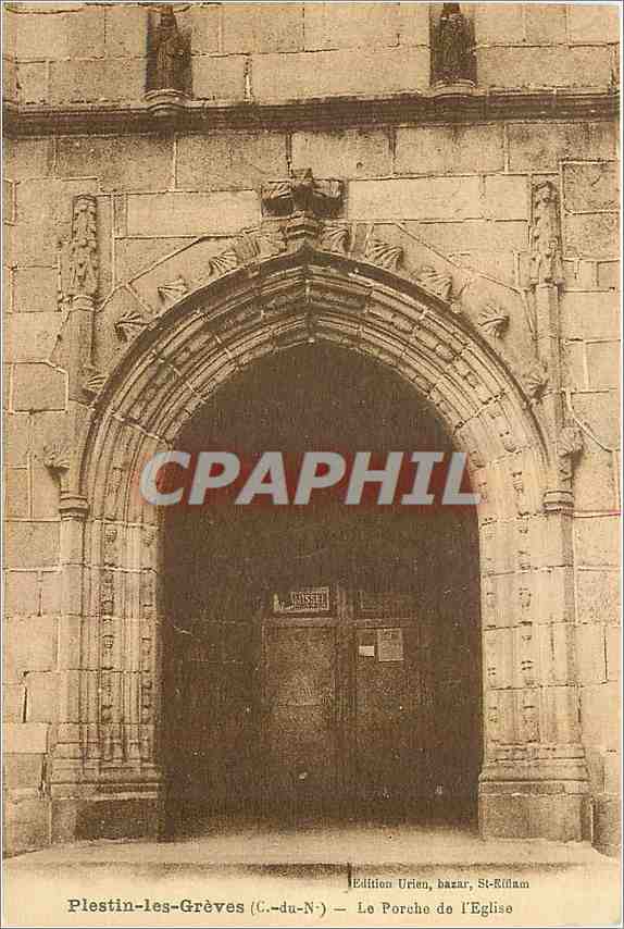 Plestin-les-Grèves (C.-du-N.) — Le Porche de l'Église — Édition Urien, bazar, St-Ridian