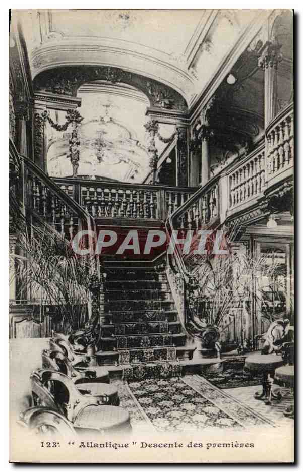 Steamer-Paquebot-Boat-Bateau- 'Atlantique' Descente des premieres -CPA