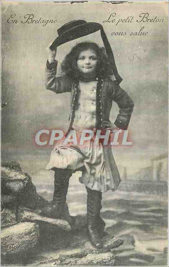 CPA En Bretagne Le petit Breton vous salue Folklore