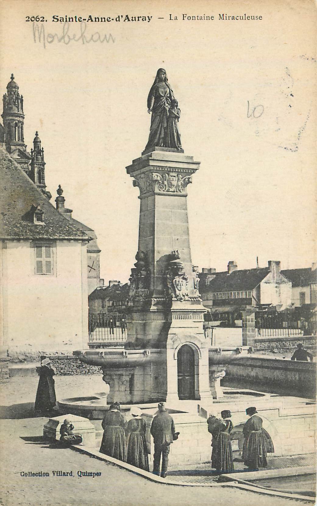 CPA Sainte Anne d'Auray La Fontaine Miraculeuse 