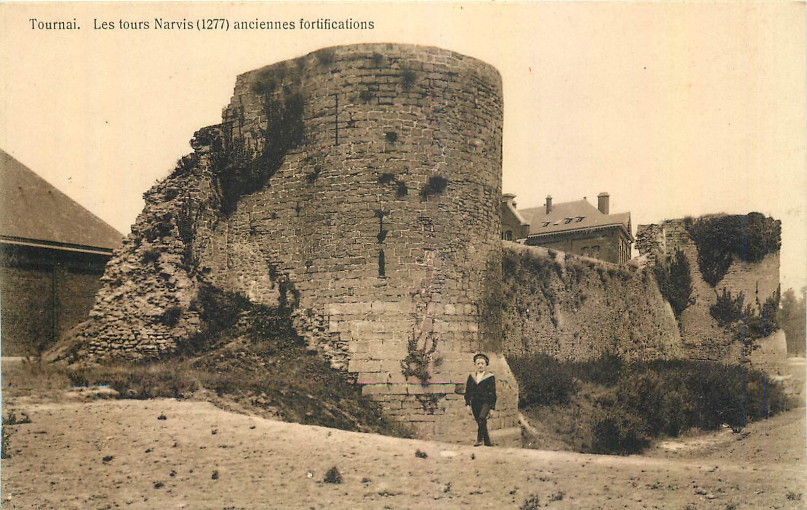 CPA Tournai Les tours Narvis anciennes fortifications 