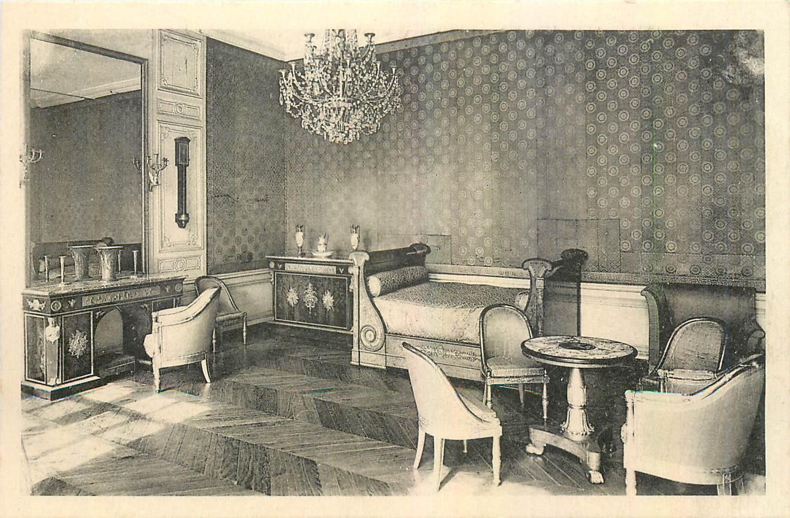 CPA Grand Trianon La Chambre de Napoleon 1er