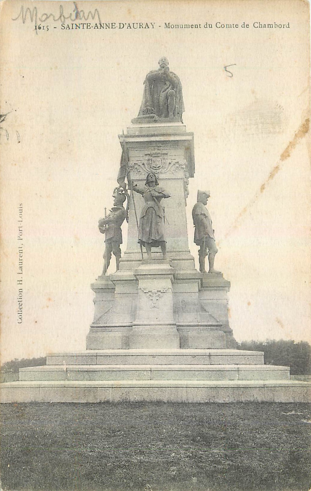 CPA Sainte Anne d'Auray Monument du Comte du Chambord 