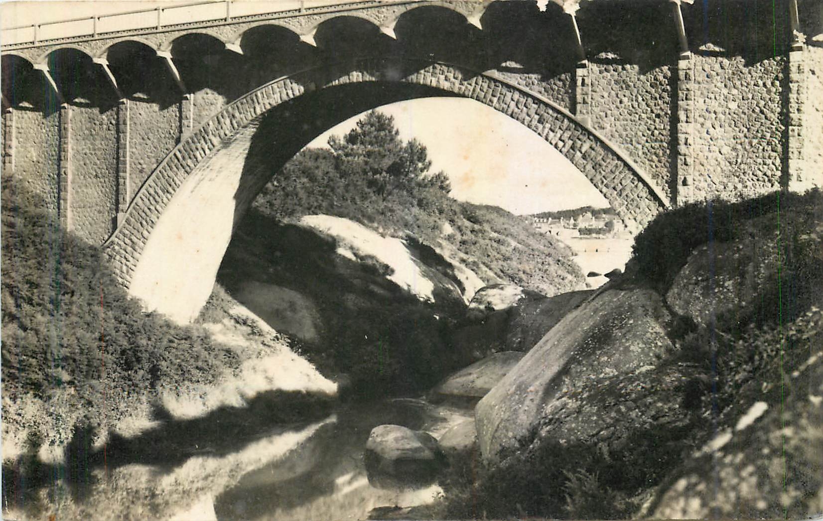 Perros-Guirec (C.-du-N.) — Le pont sur la Vallée des Troïéros — Édition Chalet des Sports-Trestraou