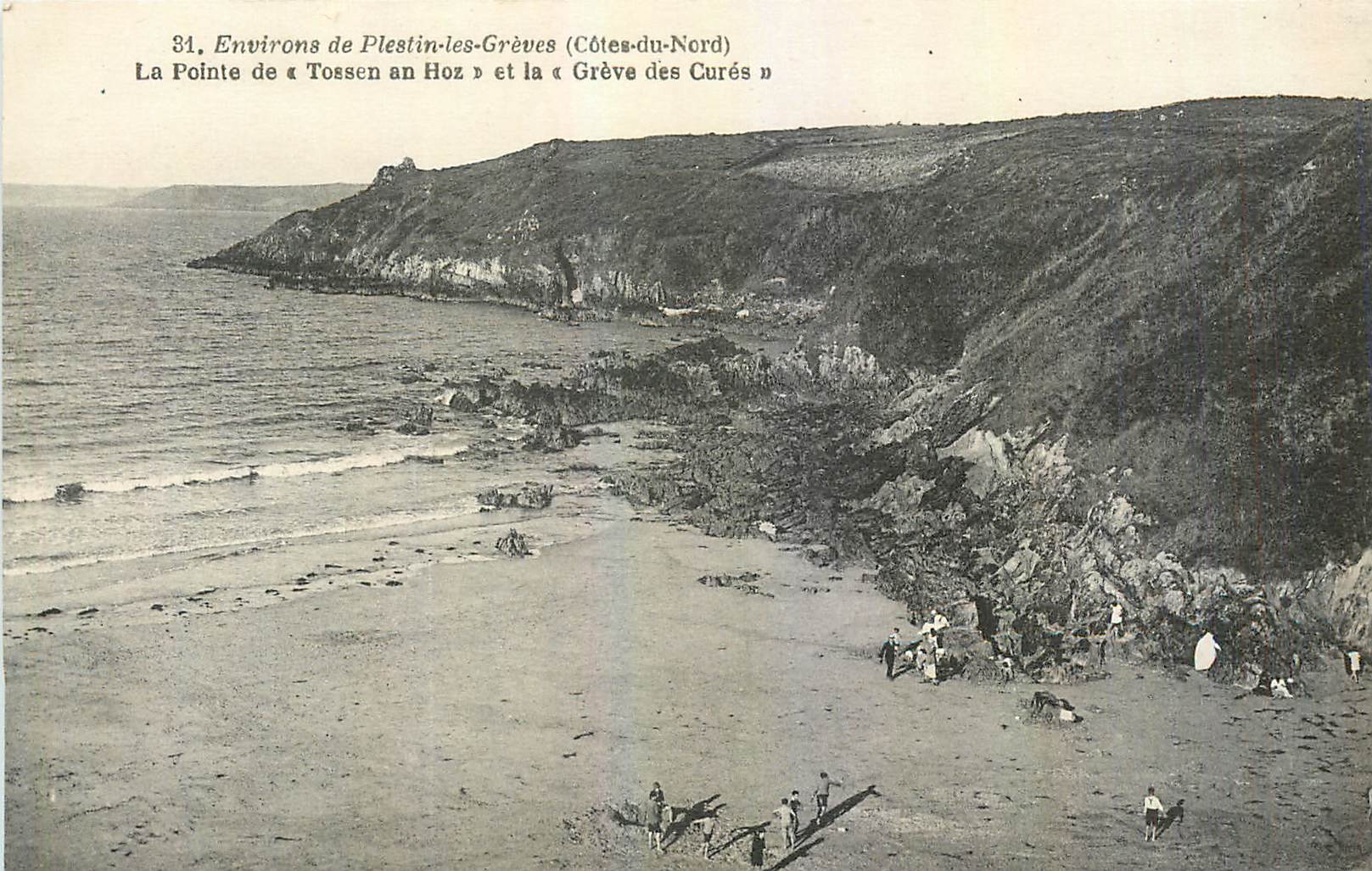 Environs de Plestin-les-Grèves (Côtes-du-Nord) — La Pointe de « Tossen an Hoz » et la « Grève des Curés » — Éditeur : J. Desorme, Plestin-les-Grèves