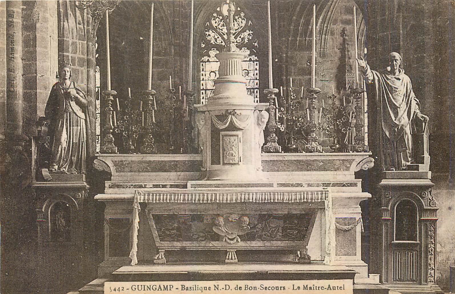 CPA Guingamp Basilique ND de Bon Secours Le Maitre Autel 